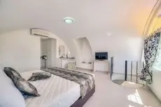 Villa Olympia Santorini 