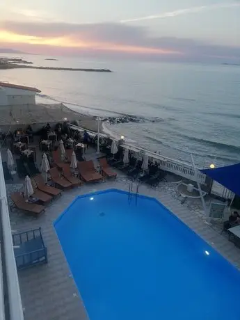 Sunset Beach Hotel 