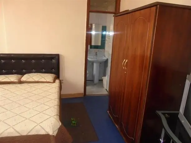 Addis Guest House 