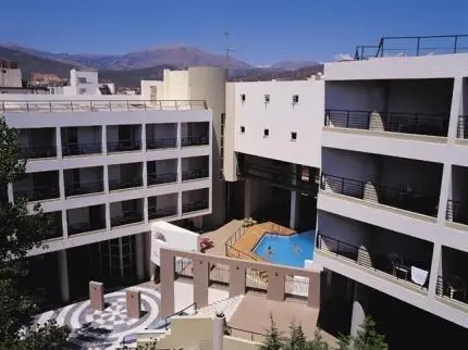 Santa Marina Hotel 