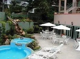 Chaconia Hotel