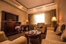 Chinggis Khaan Hotel 