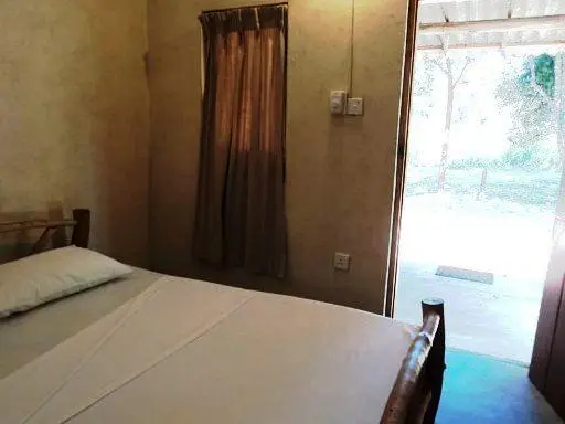 Eagles Wing's GuestHouse 