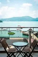 Hu Yue Lakeview Hotel 