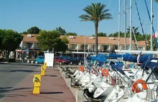 Hotel du Port Saint-Cyprien 