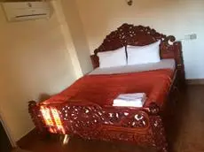 Lux Guesthouse Battambang 