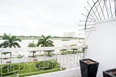 Riverside Suites Phnom Penh 