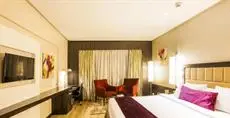 Express Inn The Business Luxury Hotel 