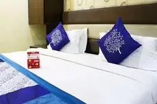 OYO 1721 Hotel Crown Royale 