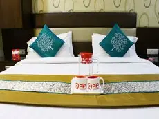 OYO 1721 Hotel Crown Royale 