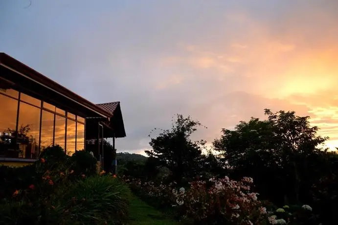 Guayabo Lodge Turrialba 