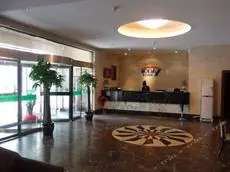 Xinsanhuan Jiulong Hotel 