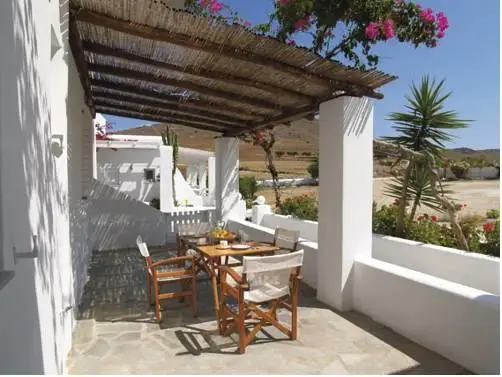 Paros Rita Studios 