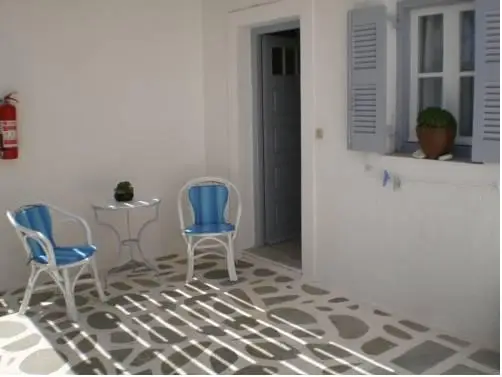 Paros Rita Studios 