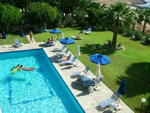 Rododafni Beach Apartments 