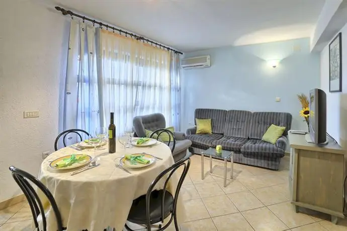 Villa Gorana- Apartments 