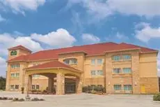 Summer Hill Inn & Suites 