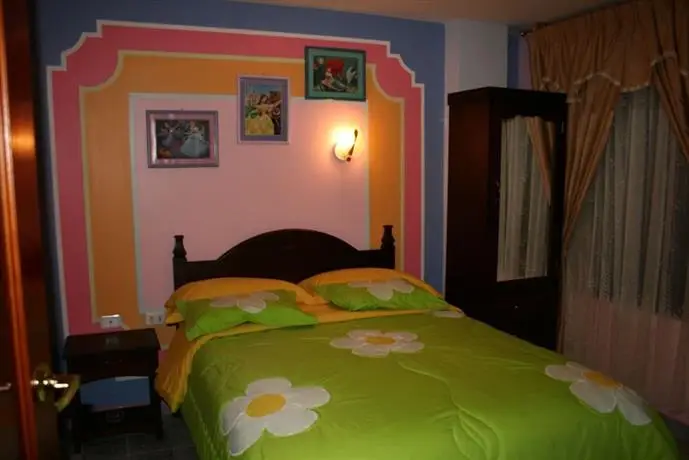 Hostal Canela y Miel 