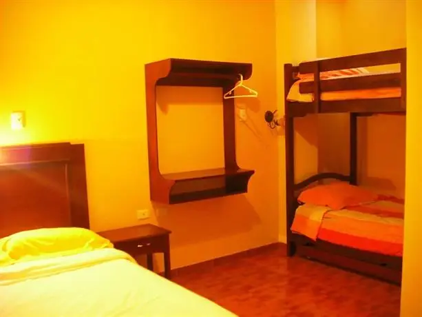 Hostal Canela y Miel 