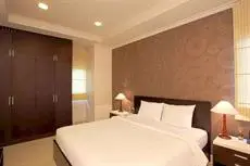 Mayfair Suites 