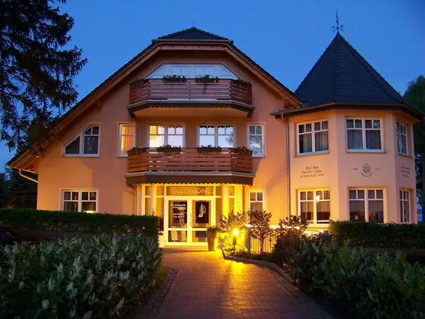 Aparthotel Am See