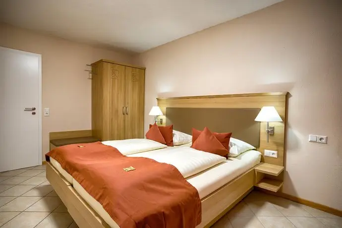 Hotel Schoneck Garni