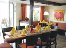 Pension & Ferienhaus Latropchen 