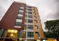 Alisha Court Hotel & Residence 