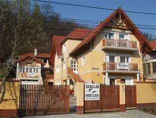 Viktoria Guesthouse