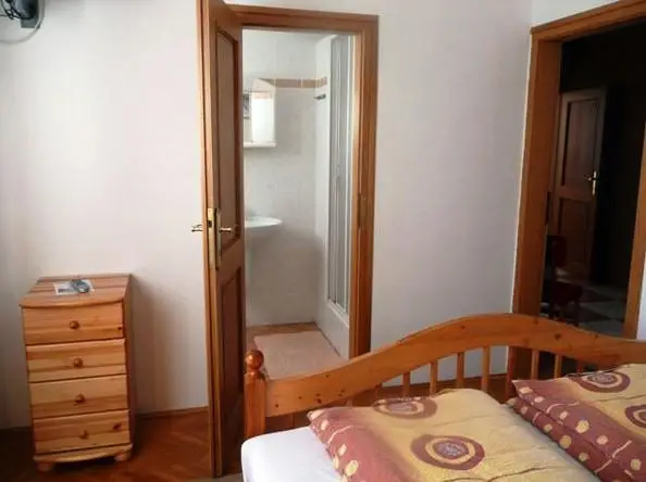 Gazlang Apartman emelet 