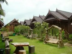 Baan Baitan Resort 