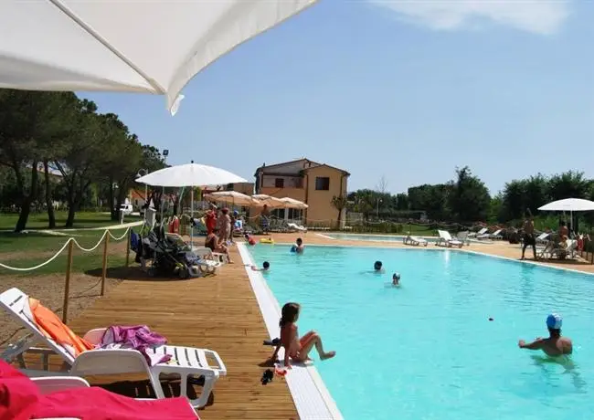 Adamo Ed Eva Resort