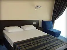 Lazur Beach Hotel 