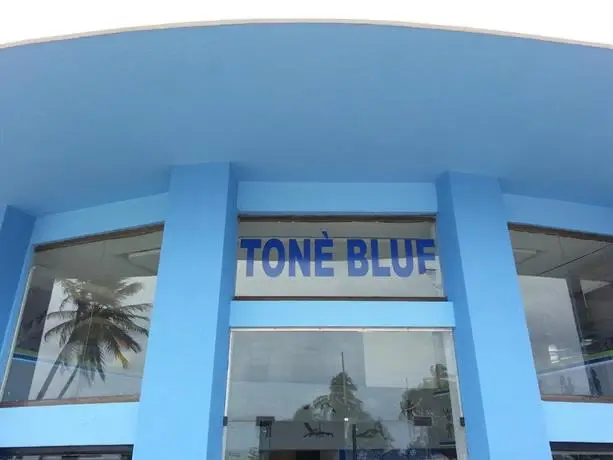 On Vacation Blue Tone 