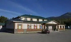 Valemount Hotel 