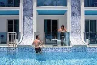 Ocean Blue High Class Hotel & Spa 