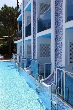 Ocean Blue High Class Hotel & Spa 