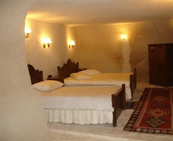 Vineyard Cave Hotel 