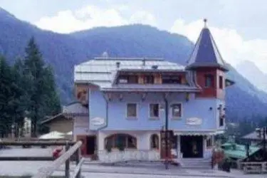 Hotel Rosengarten Madonna di Campiglio 