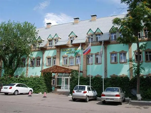 Grand Orzu Hotel 