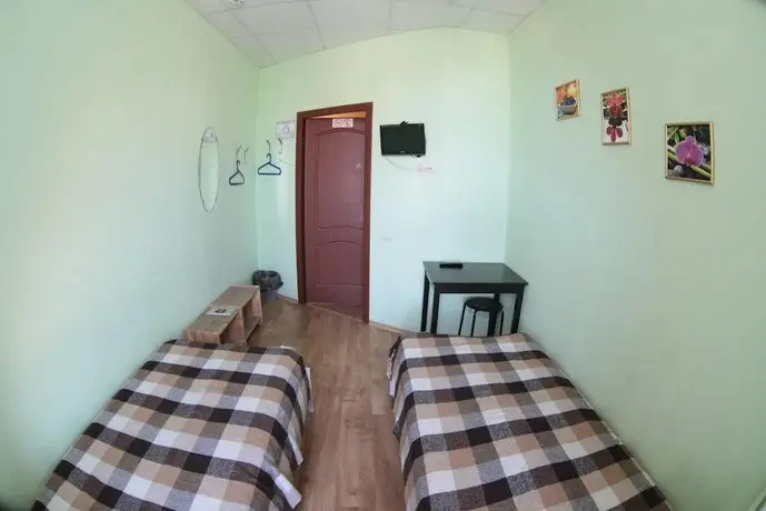 Bugrov Hostel 