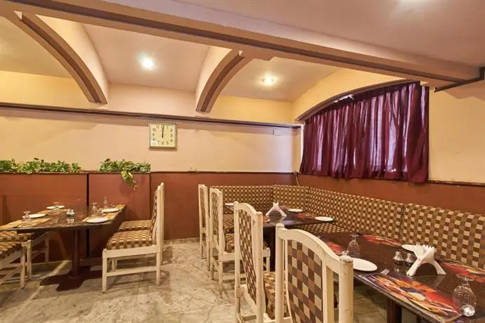 Hotel Saratha Rajans 