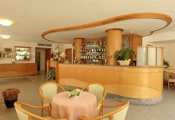 Hotel Helios Diano Marina 