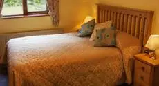 Hazelbrook Bed & Breakfast 