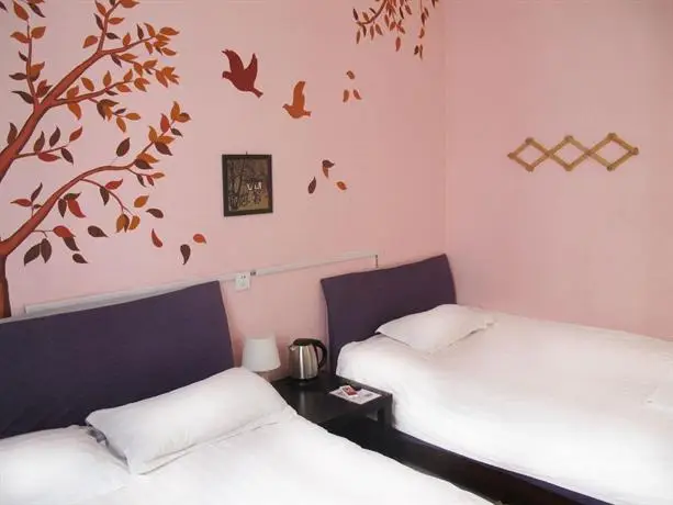 Luoyang Longmen Youth Hostel 