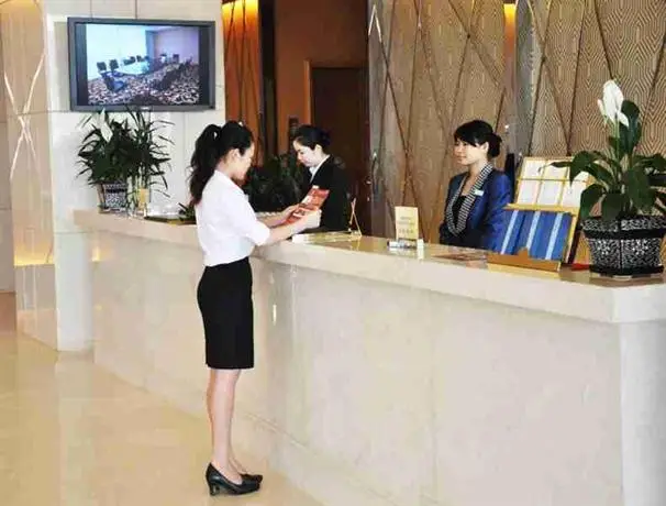 New Cozy Harbour Hotel 