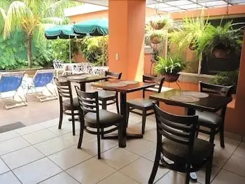 Hotel El Almendro Managua 