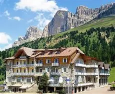 Hotel Savoy Vigo di Fassa 