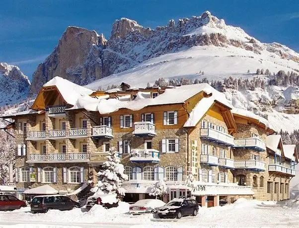 Hotel Savoy Vigo di Fassa 