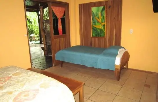 Physis Caribbean Bed & Breakfast 